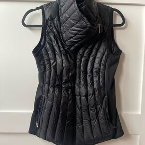Kenzie performance vest , size S , Black Quilted asymmetrical Women's Vest